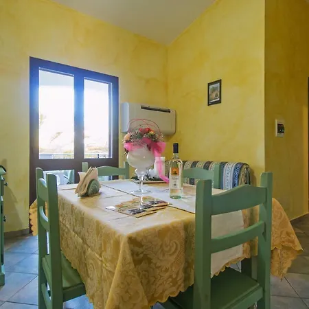 Appartamento Magnolia Cala Liberotto Exterior photo