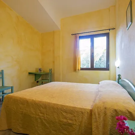 Appartamento Magnolia Cala Liberotto Exterior photo