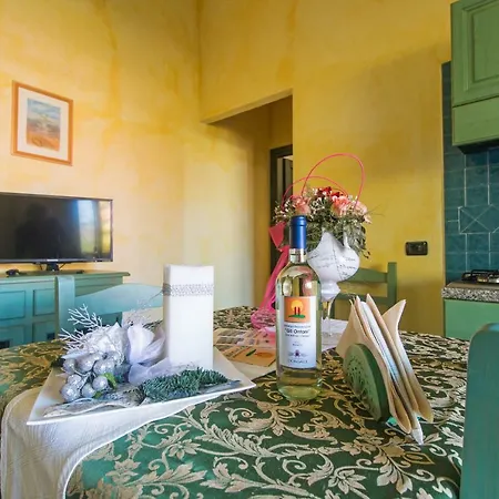 Appartamento Magnolia Cala Liberotto Exterior photo